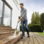 شستشوی سطوح چوبی با کارواش خانگی مدل K4 Compact