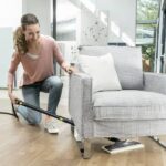 نظافت کفپوش و پارکت با دستگاه بخار شوی خانگی کارچر