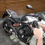 کارواش خانگی کارچر جهت شستشوی موتور در منزل