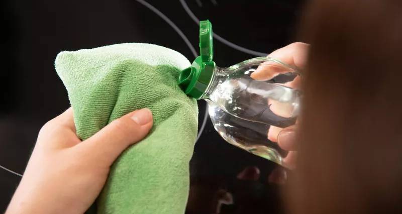 بهترین روش برای تمیز کردن فر و اجاق گاز