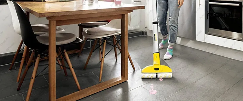 پاکسازی سطوح کف بوسیله کف شوی شارژی خانگی