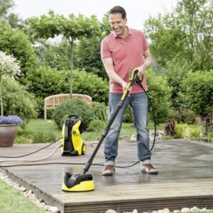 شستشوی تراس چوبی با کارواش خانگی کرشر مدل K5 Premium Smart Control Home