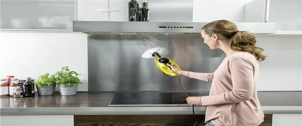 استفاده از دستگاه بخارشو برای تمیز کردن سطوح استیل